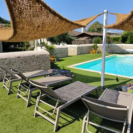 Les Bohemielles 4**** Martin Holiday home